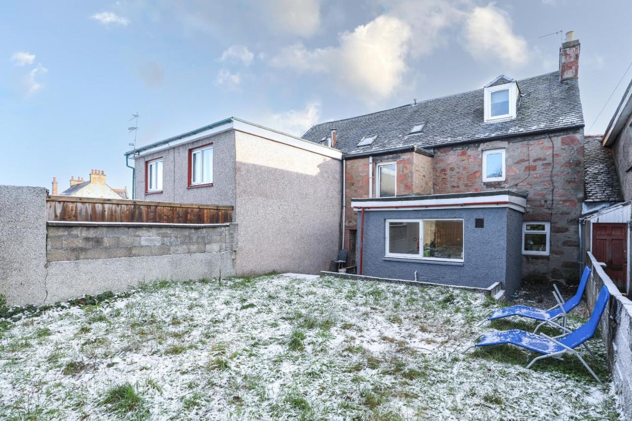 Modern Guest House - Central Inverness - Complimentary Snacks - Free Parking Exterior foto