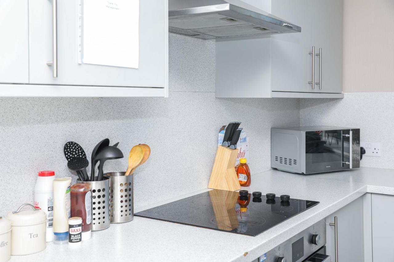 Modern Guest House - Central Inverness - Complimentary Snacks - Free Parking Exterior foto