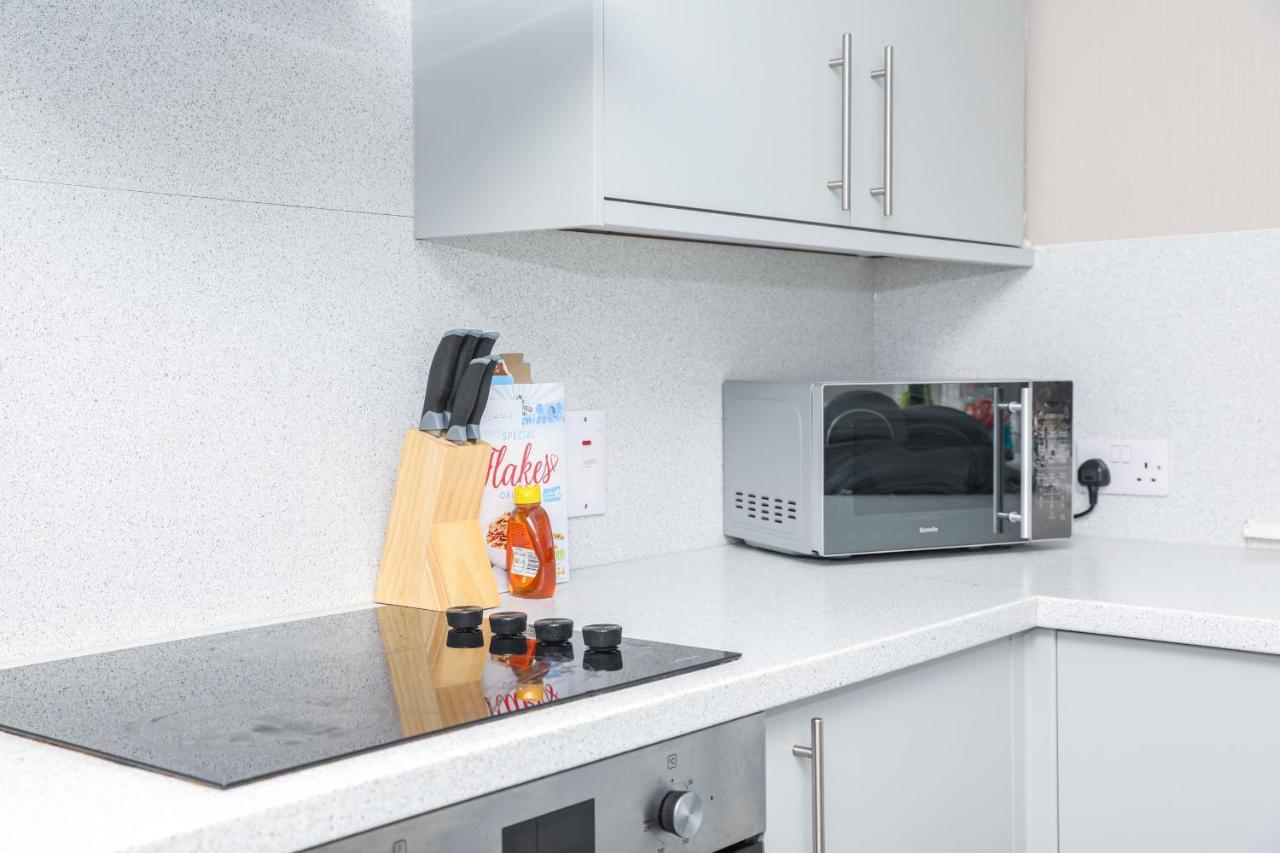 Modern Guest House - Central Inverness - Complimentary Snacks - Free Parking Exterior foto